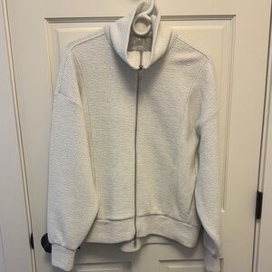 CALIA by Carrie Underwood White Textured Bomber Jacket